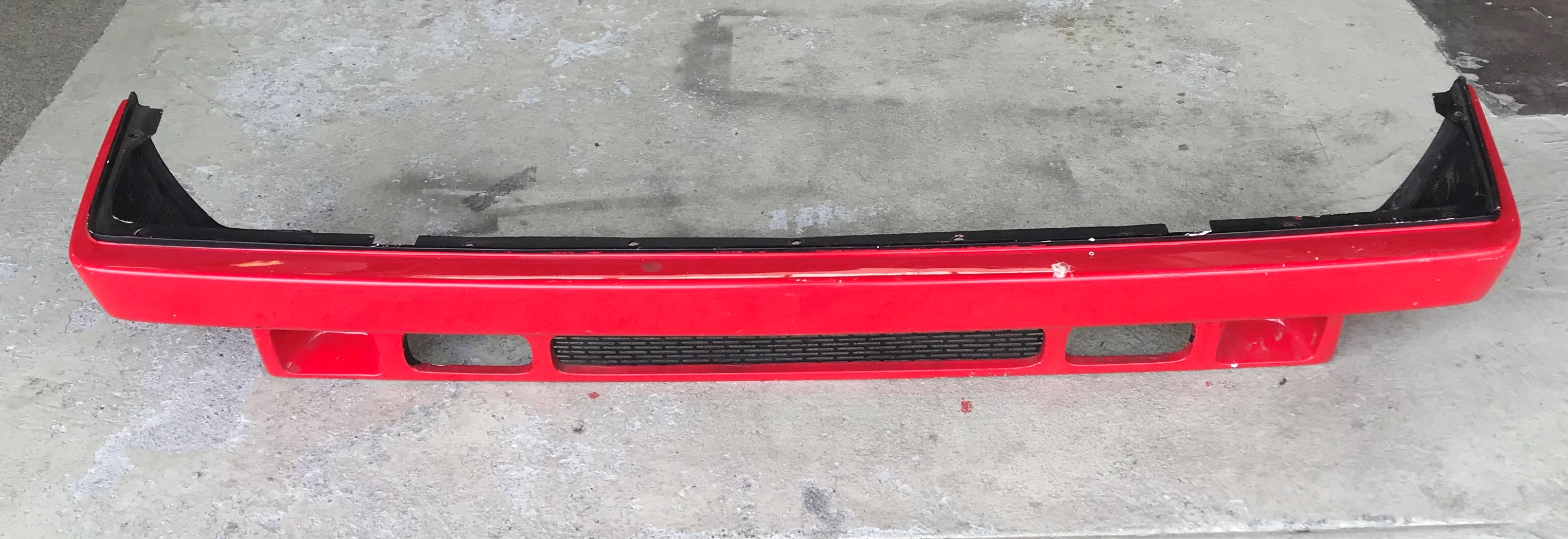 Ferrari BB - Rear Bumper with Grille / Stoßstange hinten mit Grill