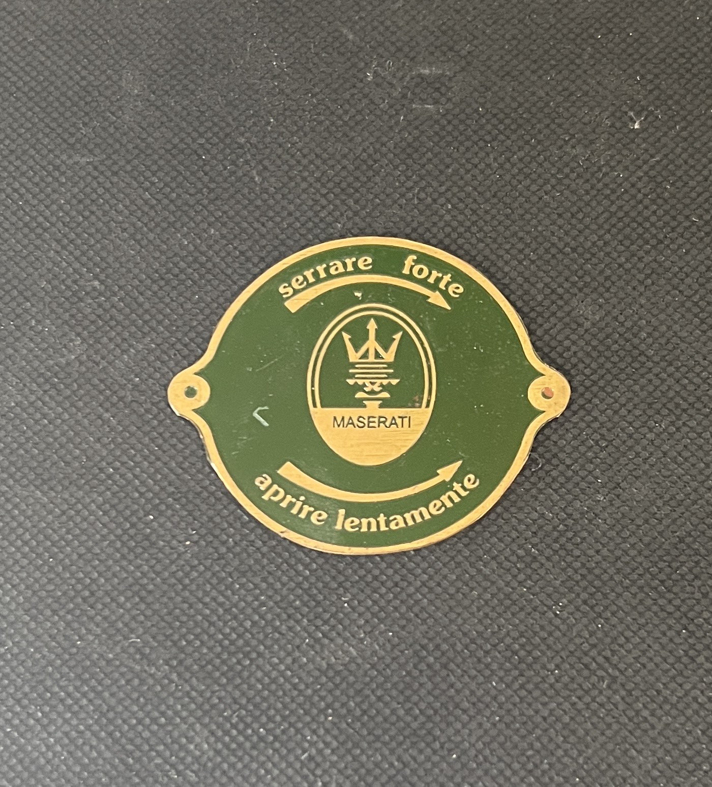 Maserati - Cover for Coolant Tap / Schild für Kühlerdeckel