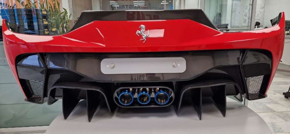 Ferrari 458 Italia Carbon - Rear Bumper / Heckstoßstange