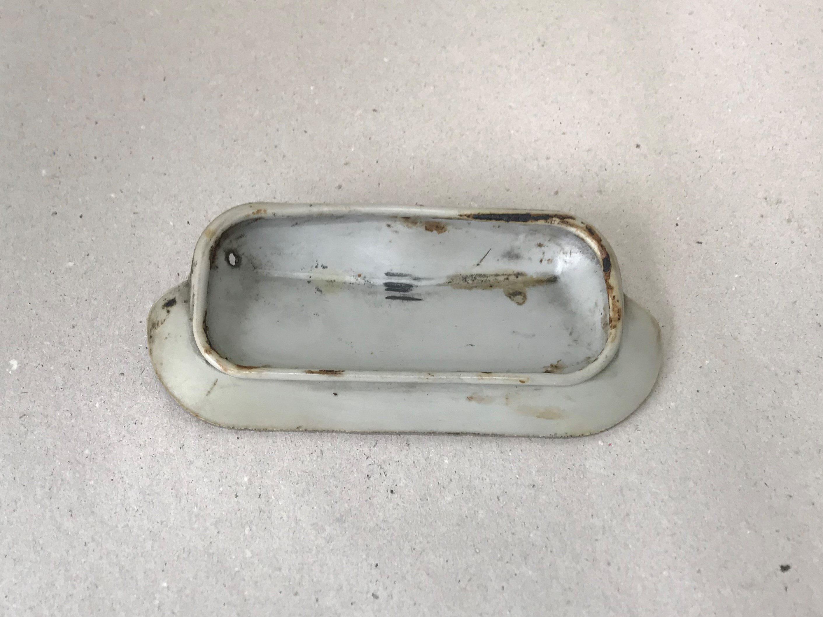 Dustcover for Handbrake / Abdeckung Handbremse