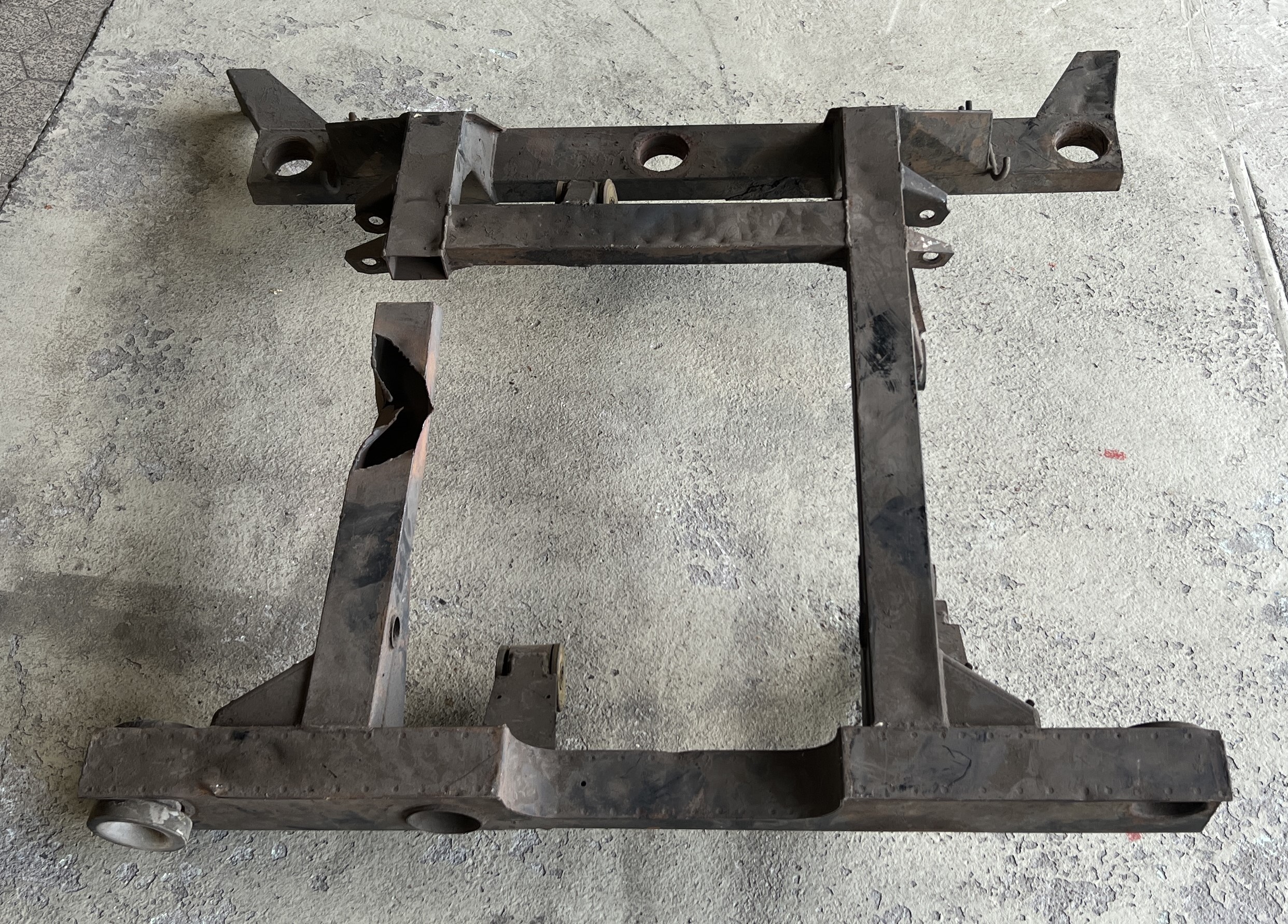 Lamborghini Urraco - Engine Mount Frame / Motorträger