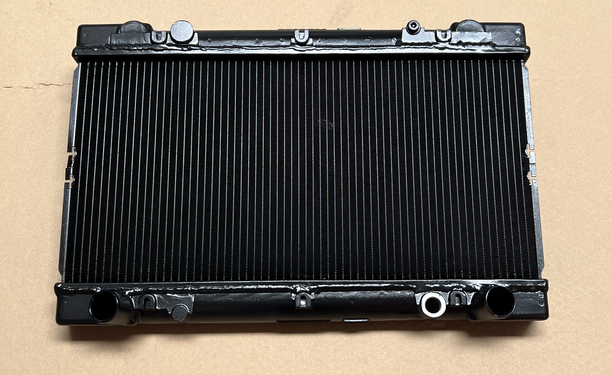 Ferrari Mondial T - Water Radiator / Wasser-Kühler