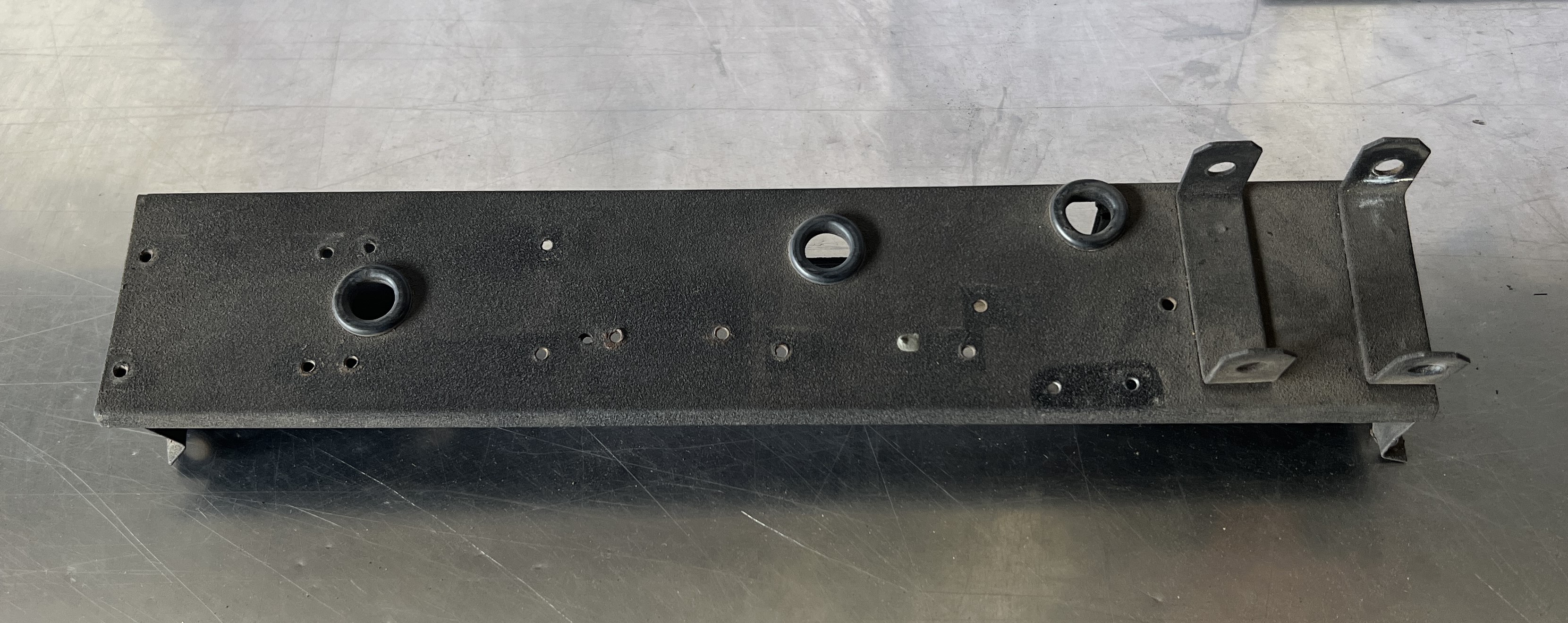 Lamborghini - Base for Fusebox / Halter für Sicherungskasten