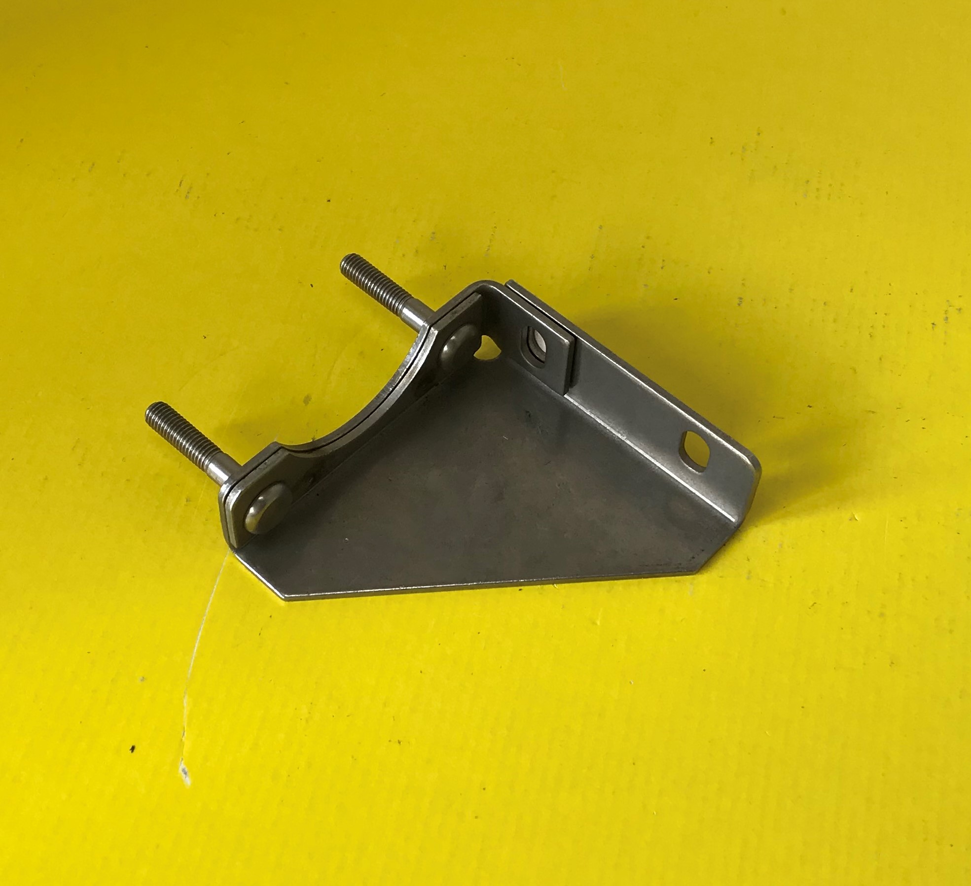 Exhaust Support Bracket - Left / Endschalldämpfer Halterung Links ...