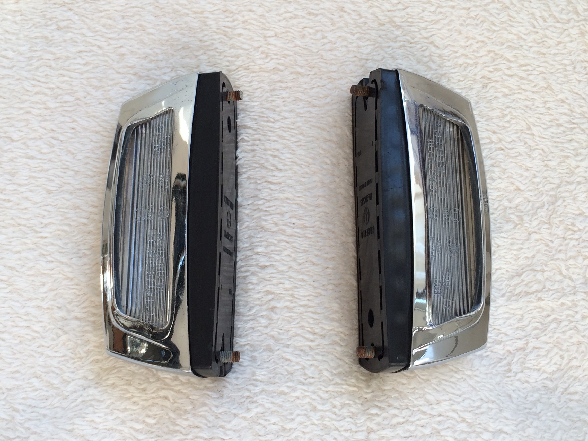License Plate Lights - Pair / Kennzeichenleuchten - Paar