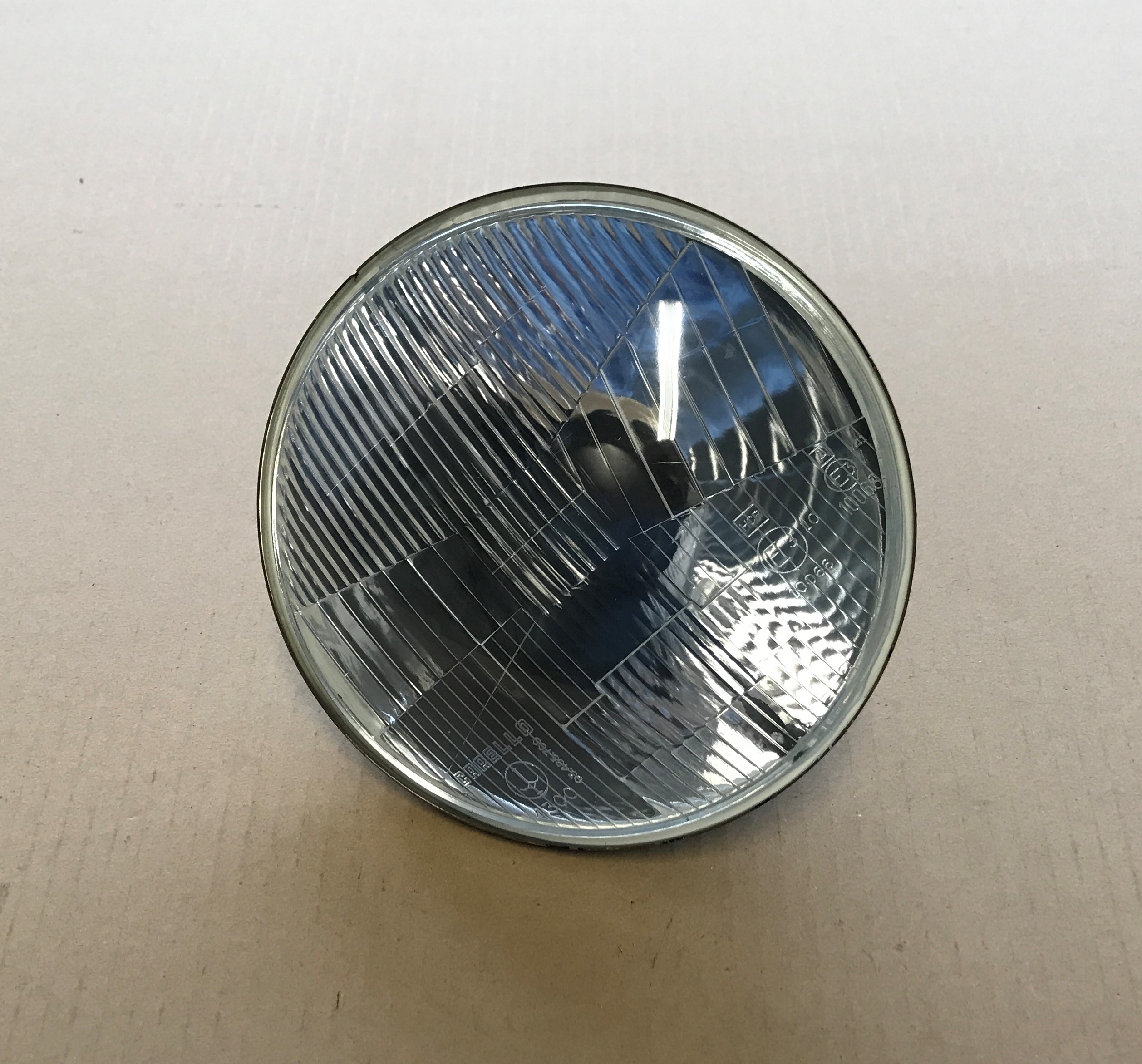 CARELLO 7" H4 - Headlight / Scheinwerfereinsatz