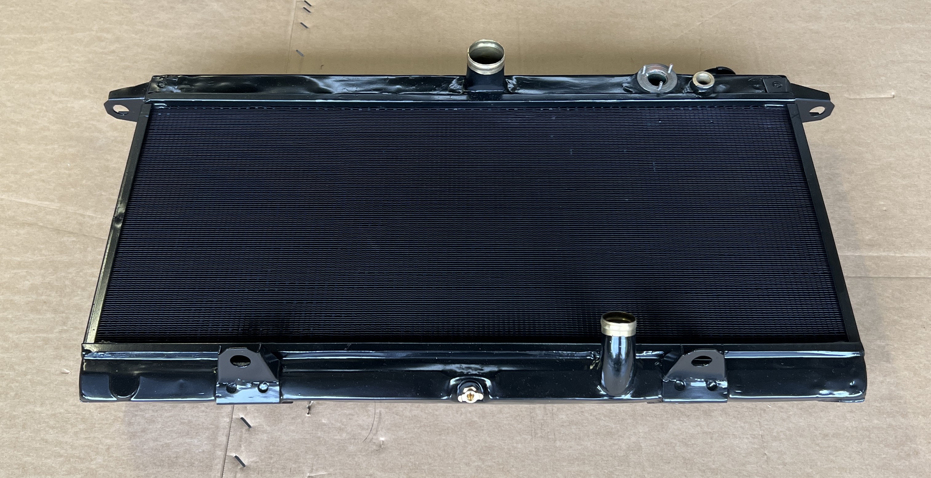Lamborghi Jarama - Water Radiator / Wasser-Kühler