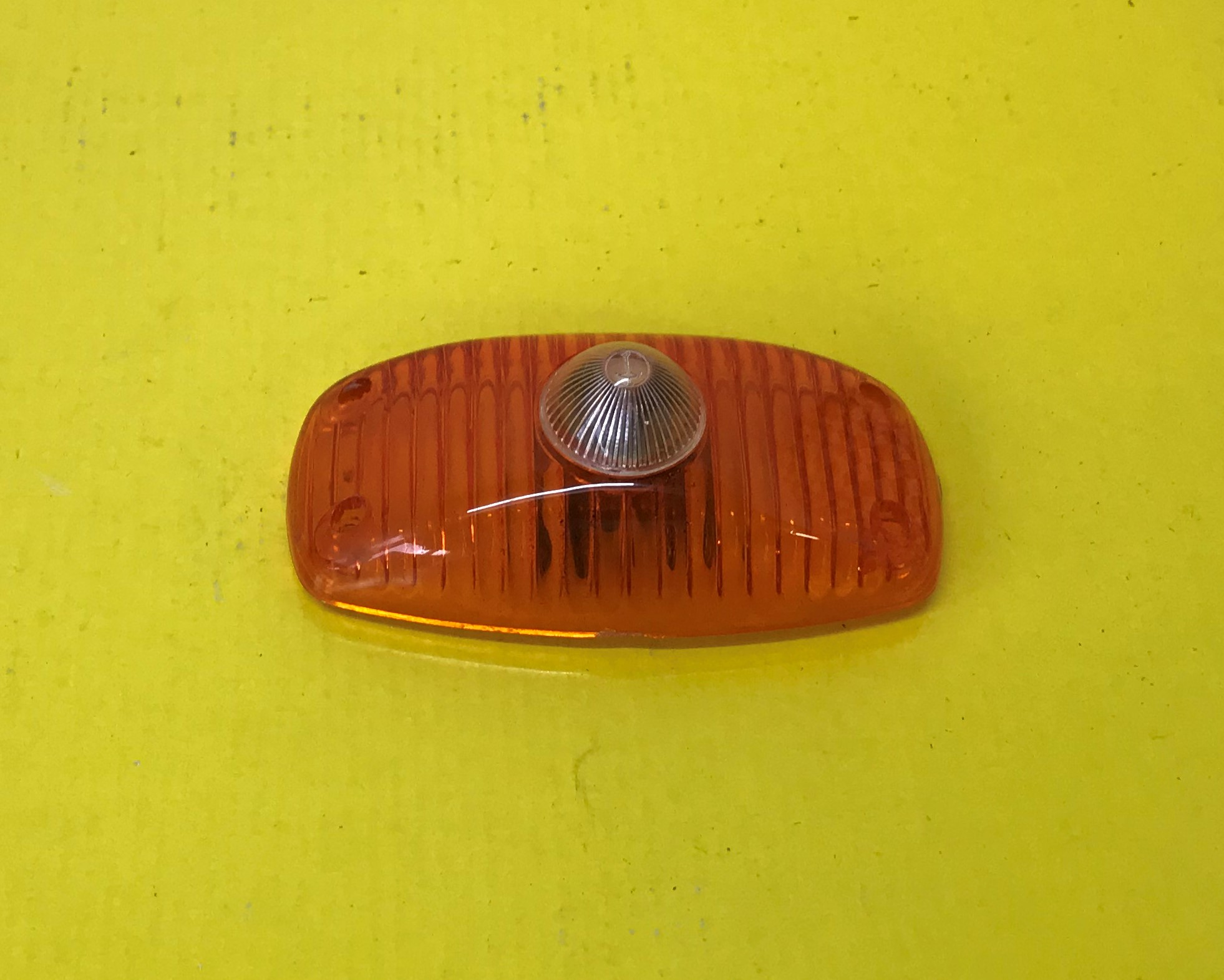 Lens for Reverse Light - amber / Rückfahrscheinwerferglas - orange