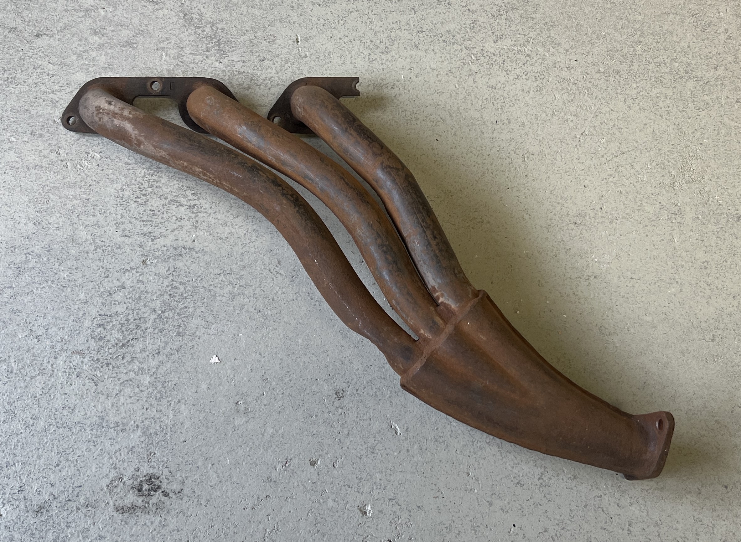 Lamborghini Espada - Exhaust Header LH Front / Abgaskrümmer links vorne