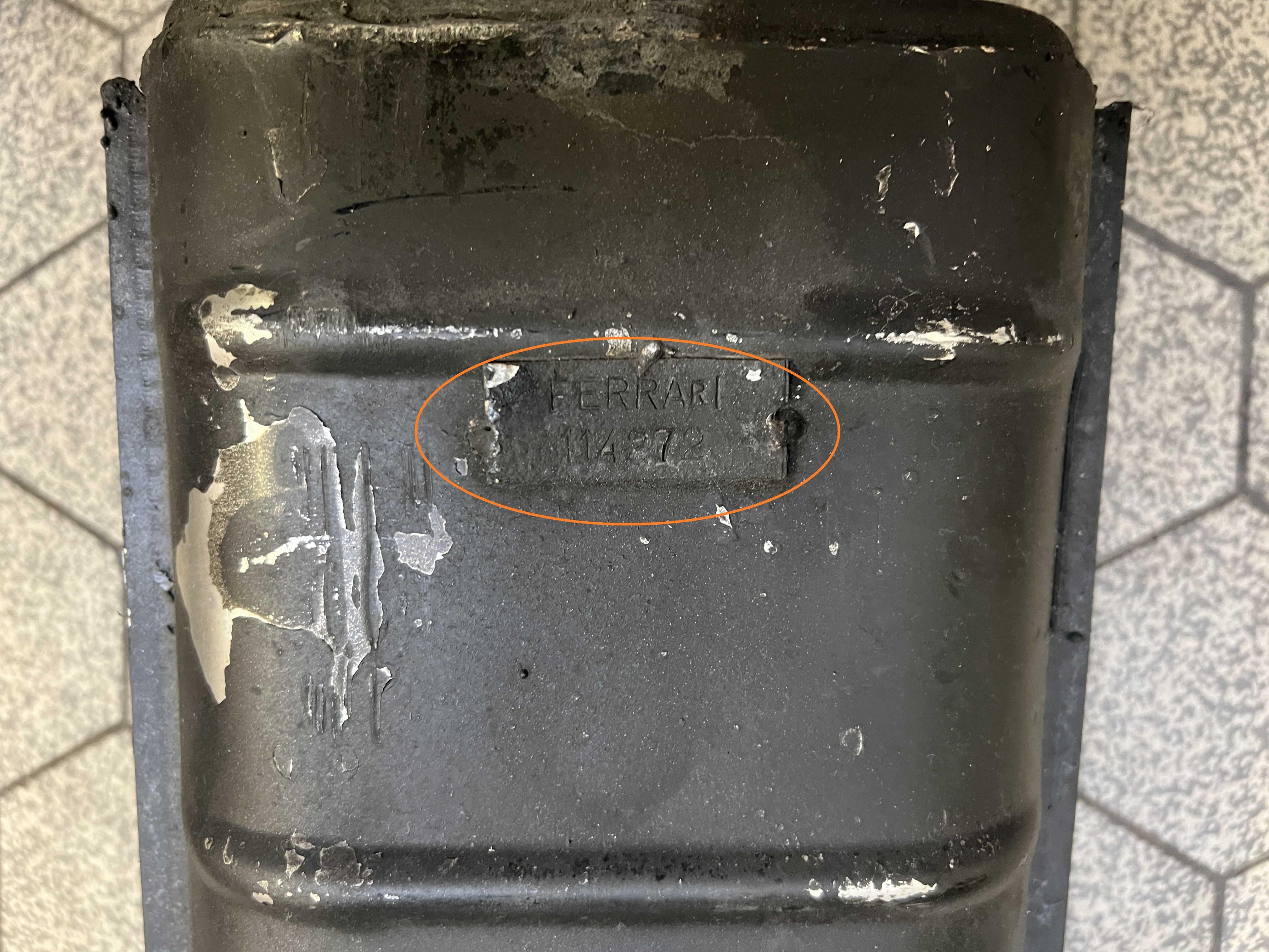 Ferrari 400 412 - Rear Silencer - left / Endschalldämpfer - Links