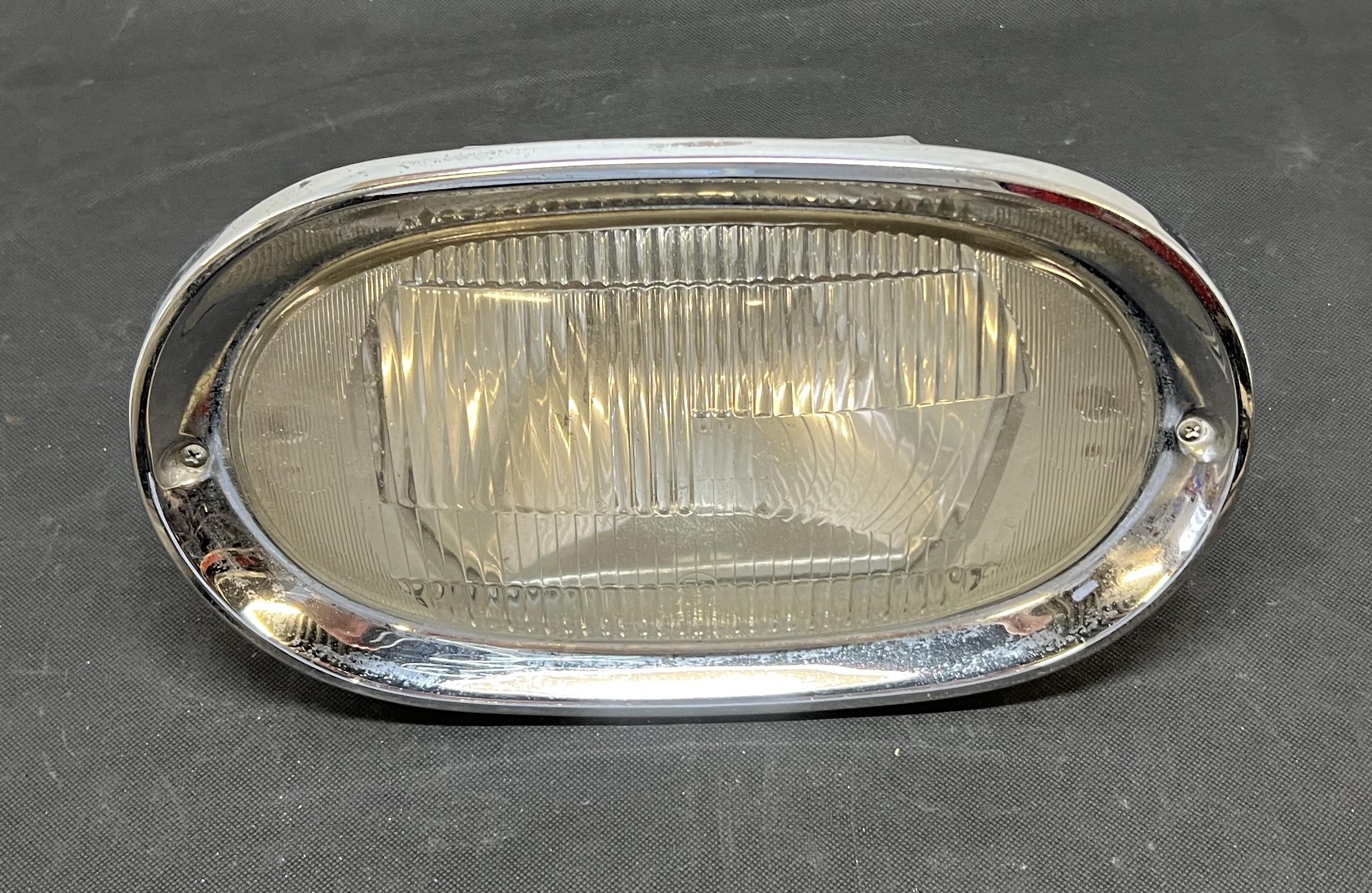 Hella Lamborghini - Headlight / Scheinwerfer 