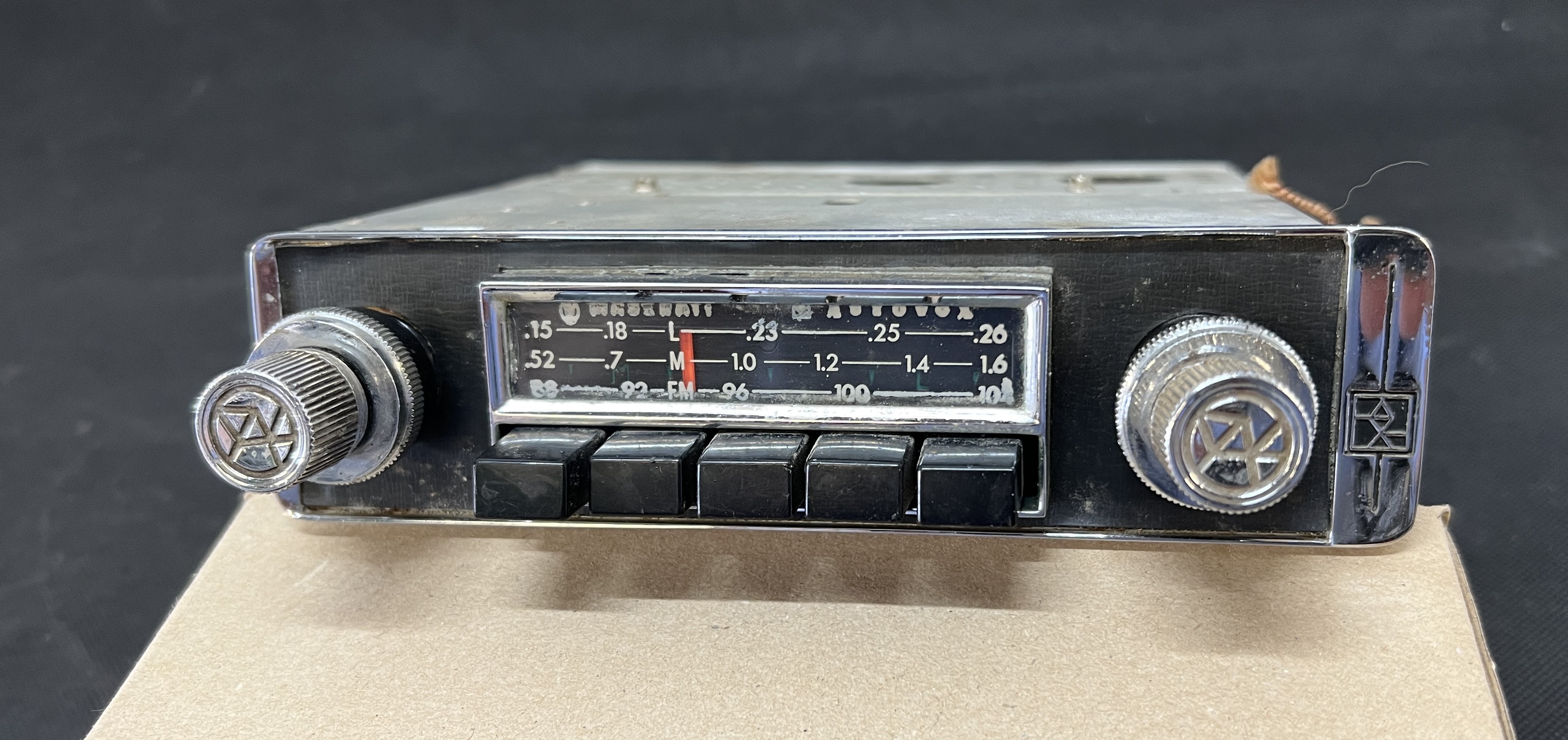 Maserati Autovox - Radio - FM M L