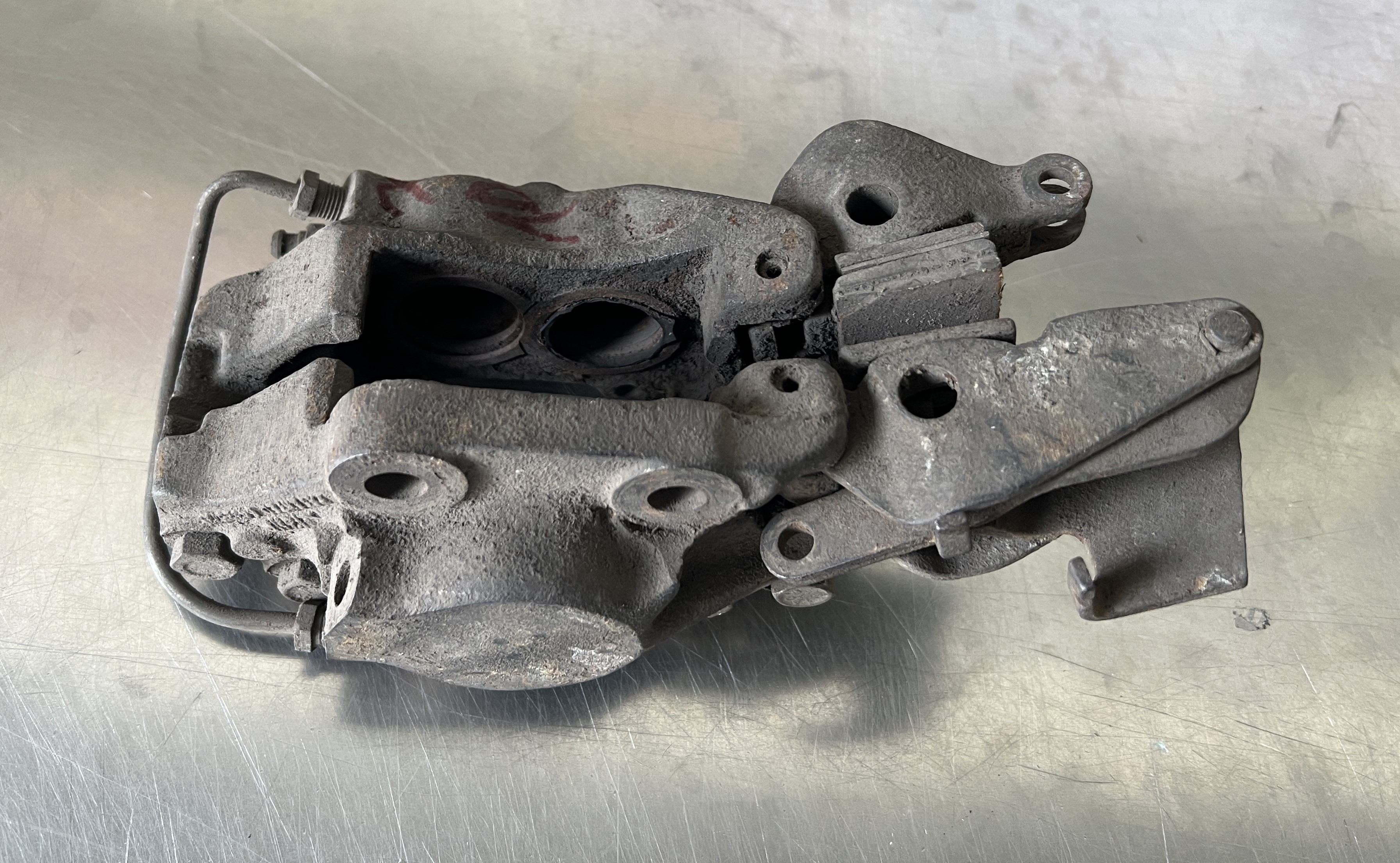 Lamborghini - Rear Brake Caliper RH Girling / Hinterer Rechter Bremssattel Girling 