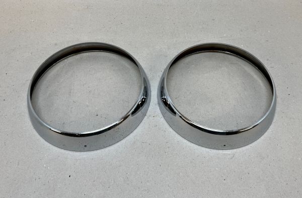 Pair of Chrome Rings for Headlight / Chromringe für Scheinwerfer (Paar)