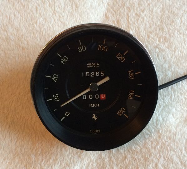 Speedometer - Miles / Tachometer - Meilen