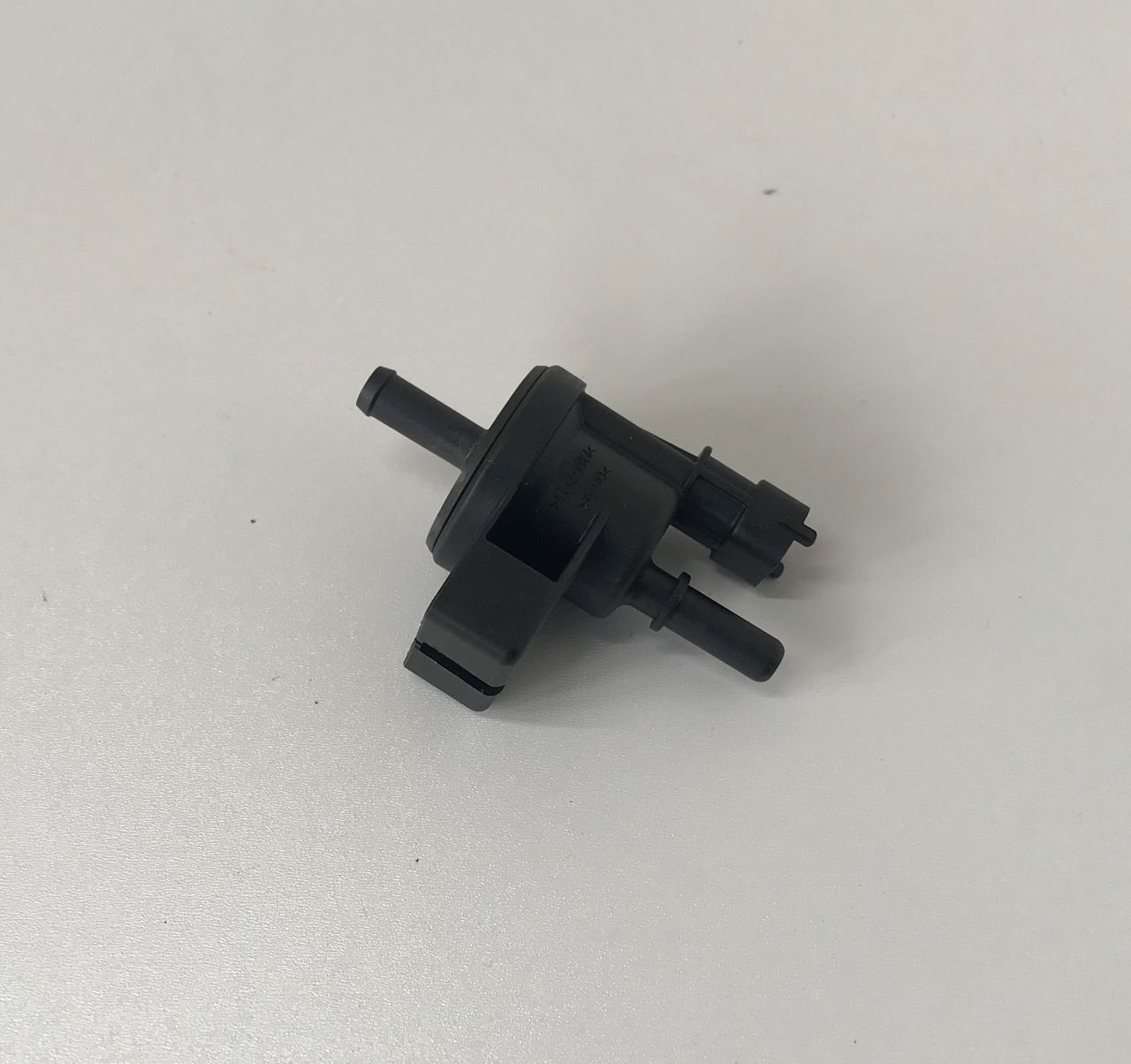 Flush Valve / Ventil - Ferrari 458 488 812 California F12 FF GTC4 Lusso